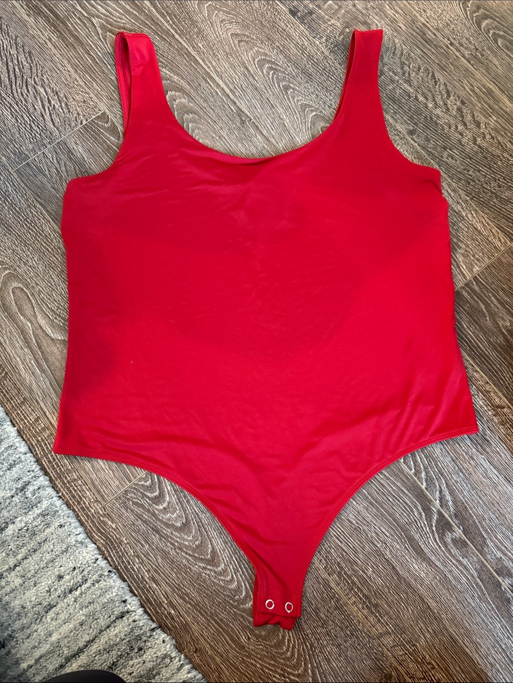 NWT Express Body Contour Red Tank Bodysuit XL